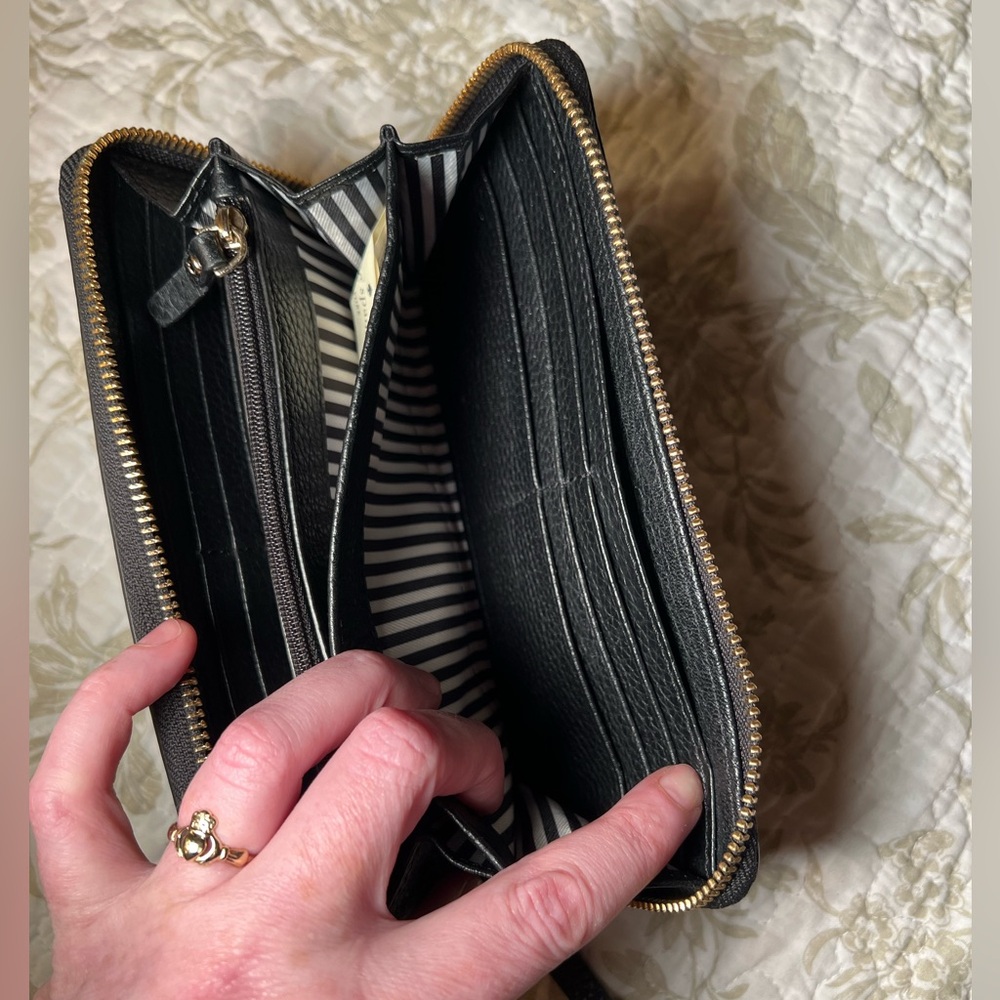 Kate Spade Continental Black Leather Zip Wallet, Classic Minimalist 90s - Picture 11 of 14